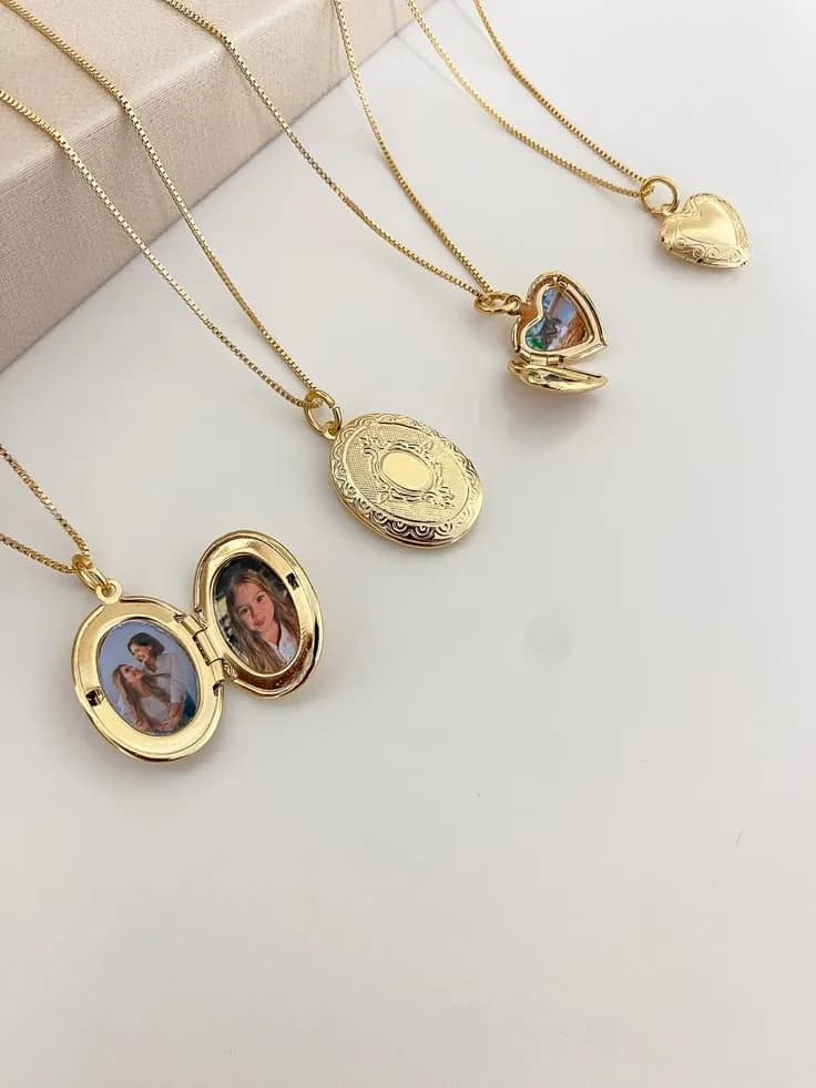 Photo Box Simple Pendant Necklace